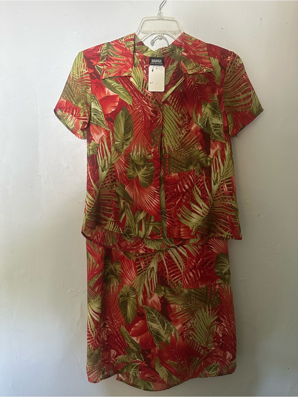 Tropical Red Leaf Print Skirt Set blouse & skirt